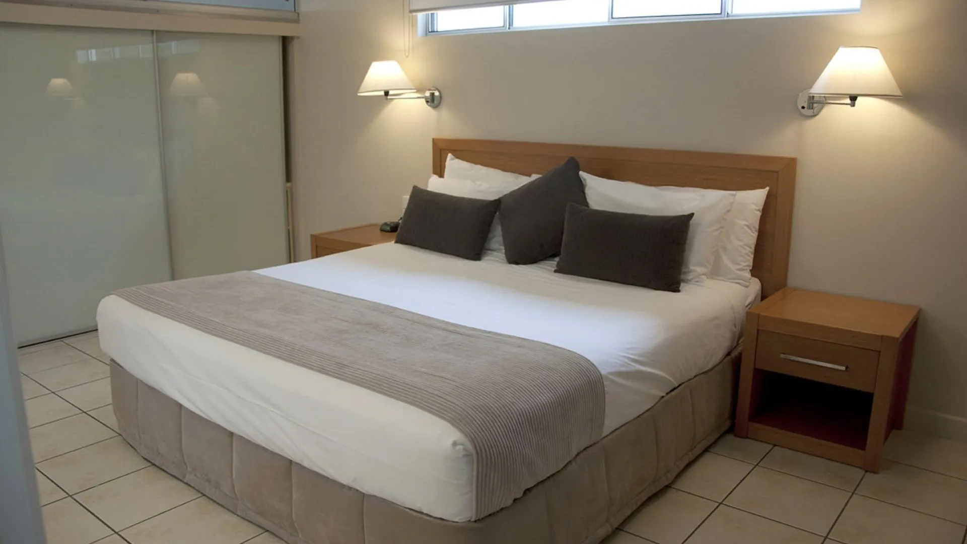 Whitsunday Apartments Hamilton Island 4*,
